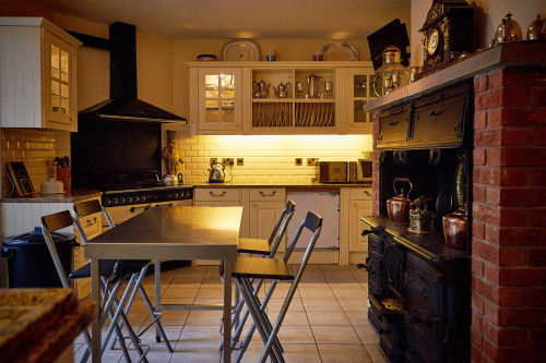 Eriviat Hall Kitchen