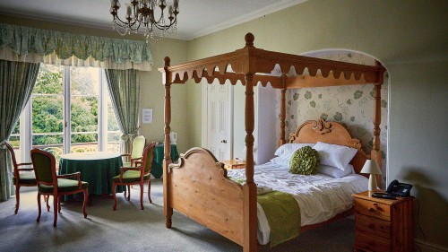 Highfield Hall Bridal Suite