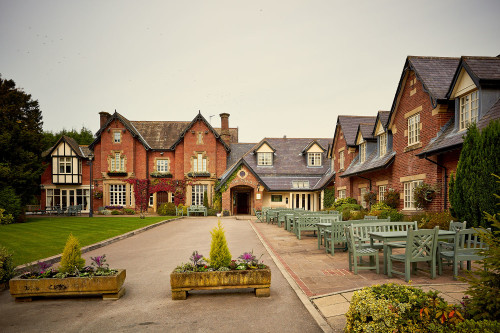 The Villa, Wrea Green Wedding Photographer