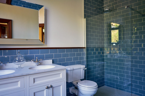 ensuite shower room